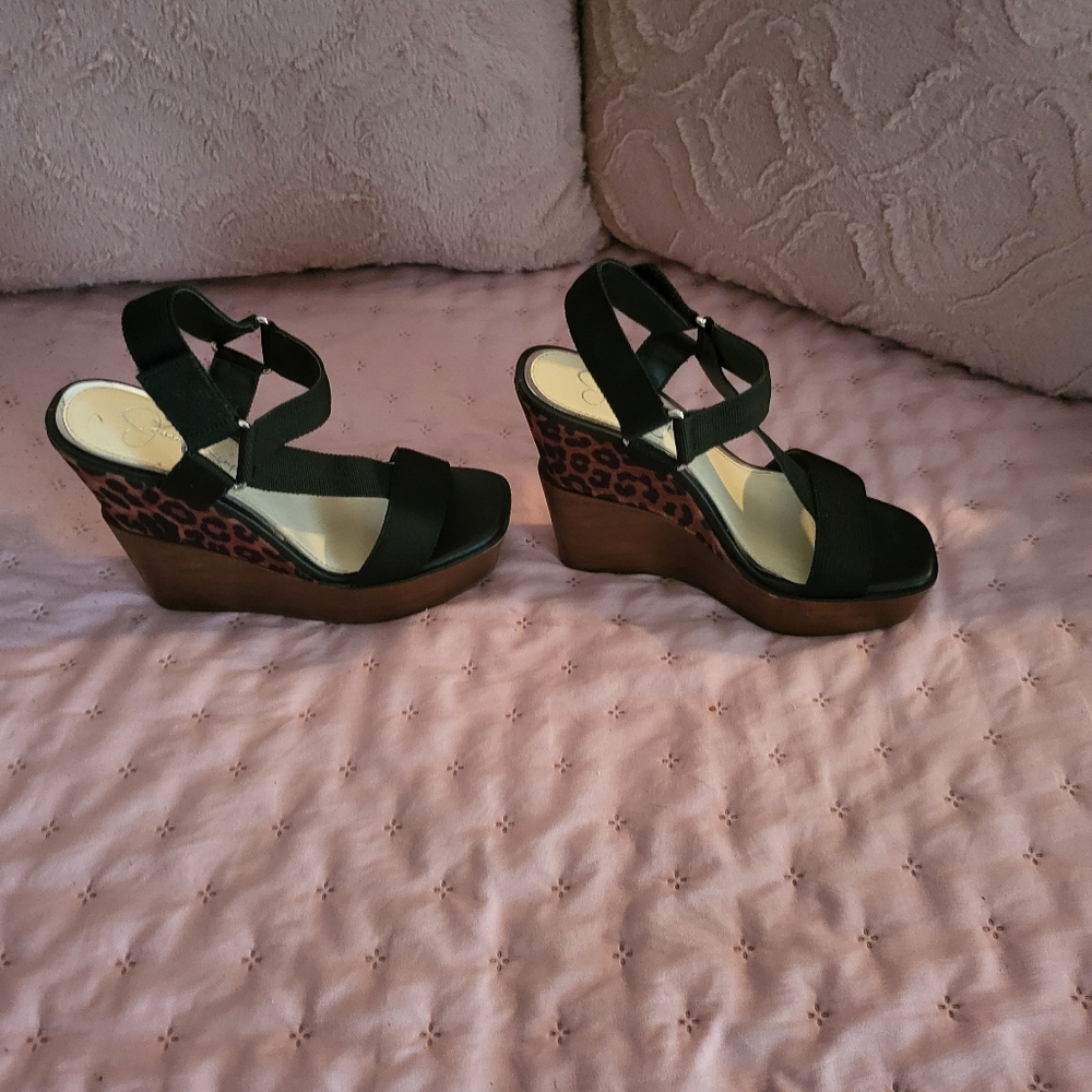 Shoes - Picture 3 of 3